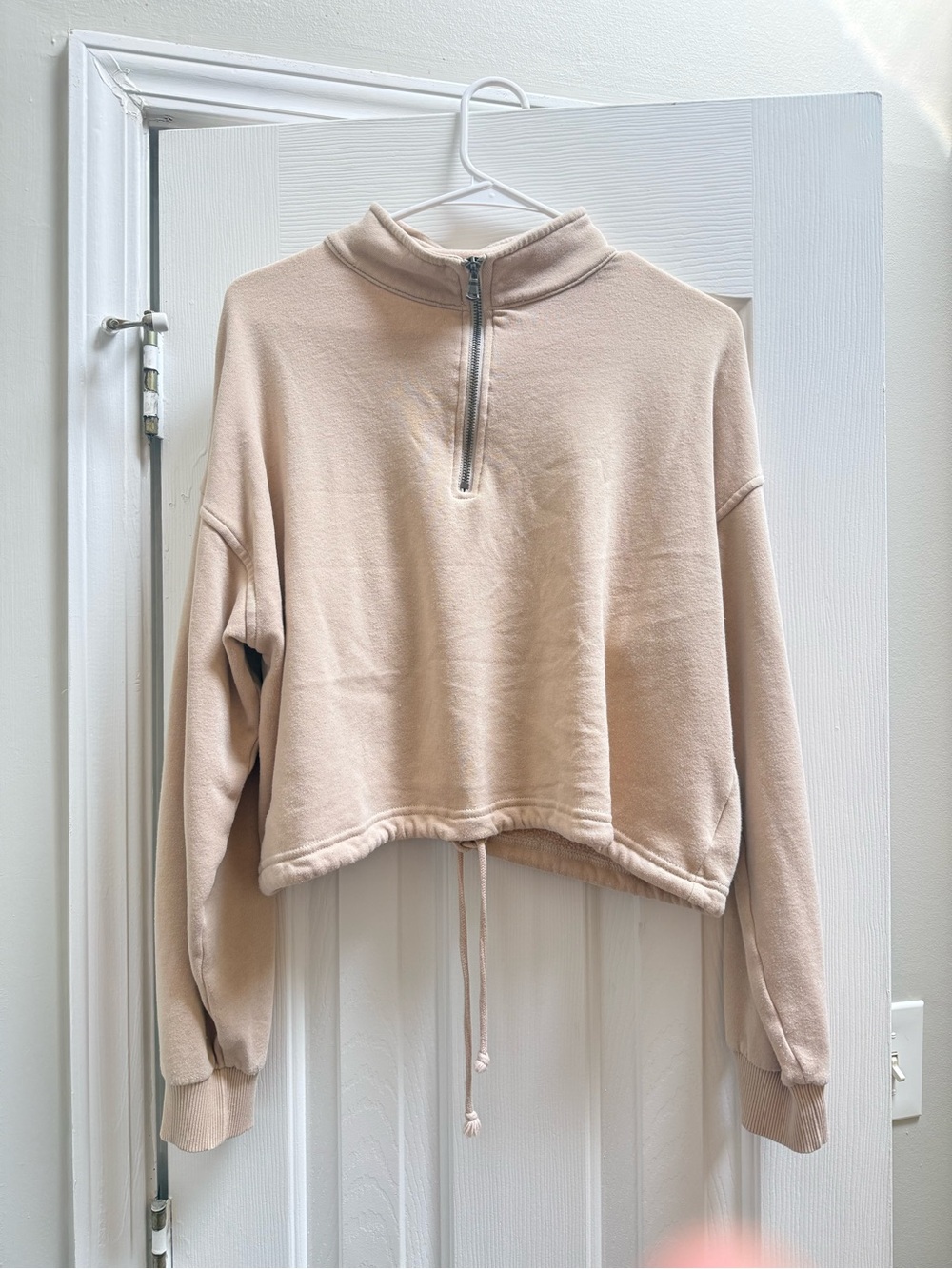 American Eagle Women's Beige Half-Zip Drawstring Crop Sweatshirt